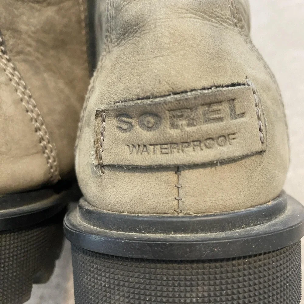 Sorel Olive Lace-Up Leather Combat Boots with Black Elastic Panels